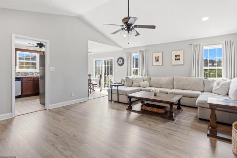 403 Oakmont Court Maidsville WV 26541