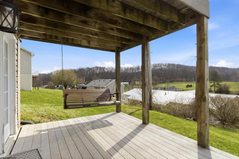 403 Oakmont Court Maidsville WV 26541