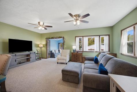314 Vermont Avenue Clarksburg WV 26301-3861