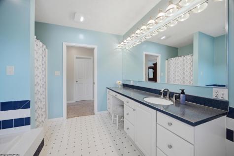314 Vermont Avenue Clarksburg WV 26301-3861