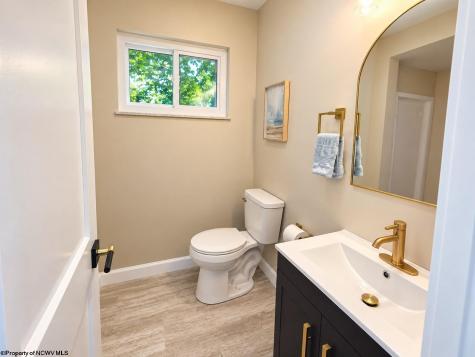 1344 Cherry Lane Morgantown WV 26505