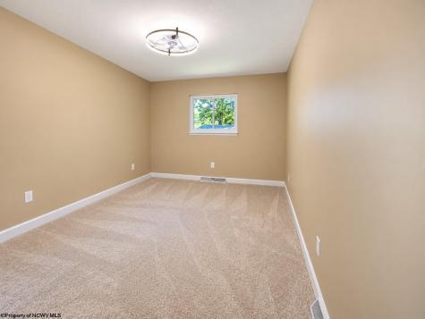 1344 Cherry Lane Morgantown WV 26505