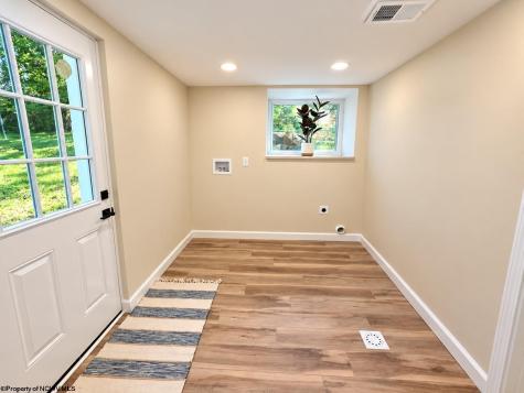 1344 Cherry Lane Morgantown WV 26505