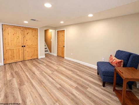 1344 Cherry Lane Morgantown WV 26505