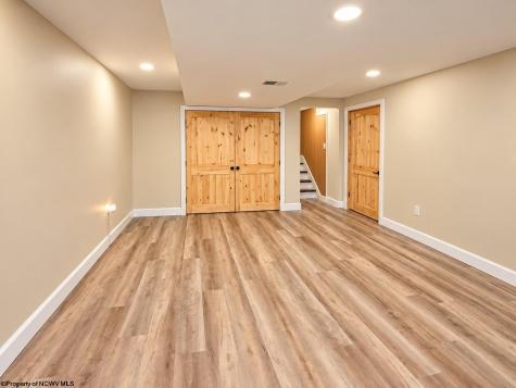 1344 Cherry Lane Morgantown WV 26505