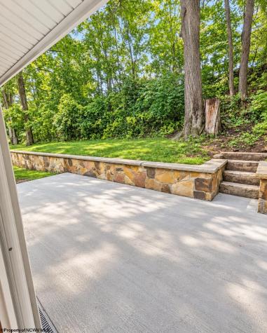 1344 Cherry Lane Morgantown WV 26505