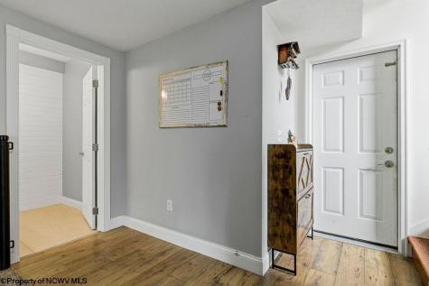 8 Coolview Lane Bridgeport WV 26330