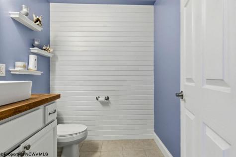 8 Coolview Lane Bridgeport WV 26330