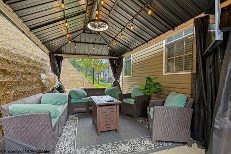 8 Coolview Lane Bridgeport WV 26330