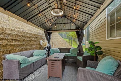 8 Coolview Lane Bridgeport WV 26330