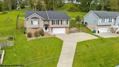 8 Coolview Lane Bridgeport WV 26330