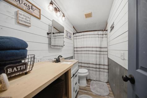 178 Heavenly Meadows Lane Bridgeport WV 26330