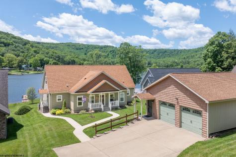 8 S Waters Edge Lane Bruceton Mills WV 26525