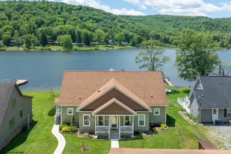 8 S Waters Edge Lane Bruceton Mills WV 26525