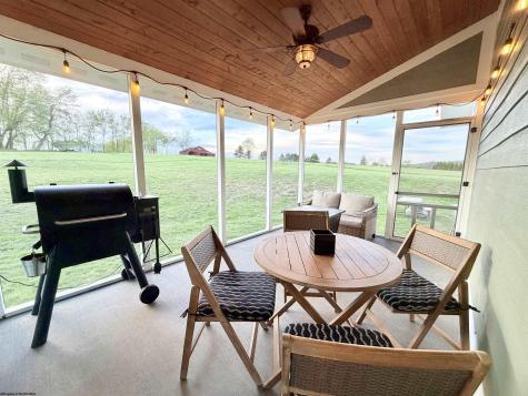 2393 Stony Run Road Independence WV 26374
