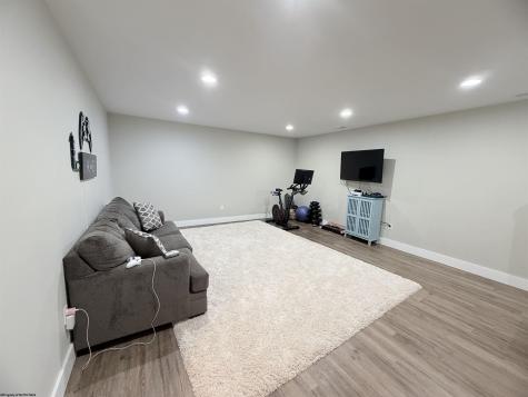 2393 Stony Run Road Independence WV 26374