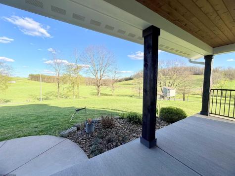 2393 Stony Run Road Independence WV 26374