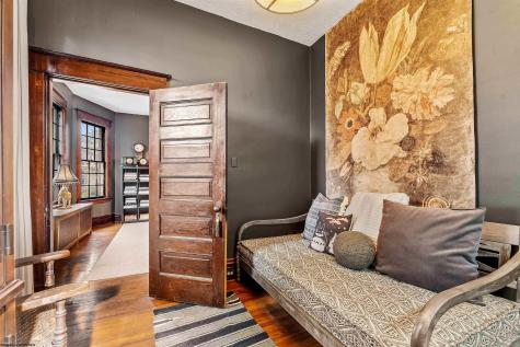 220 Grand Street Morgantown WV 26501