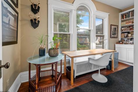 220 Grand Street Morgantown WV 26501