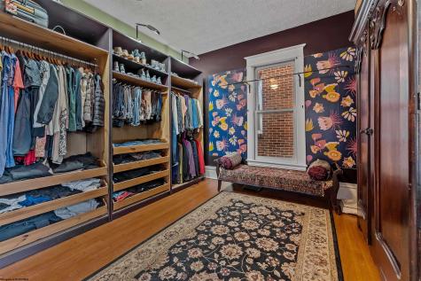 220 Grand Street Morgantown WV 26501