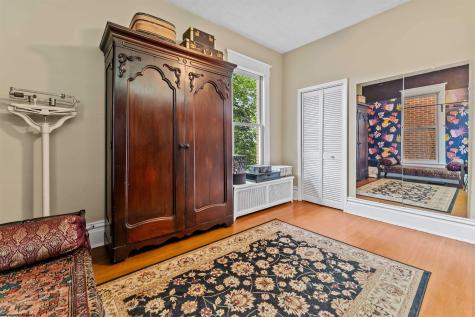 220 Grand Street Morgantown WV 26501