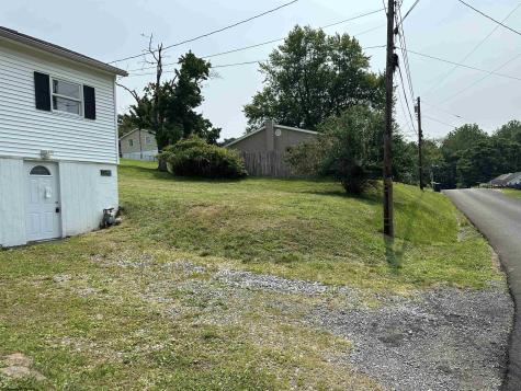 1043 Curtis Avenue Morgantown WV 26501