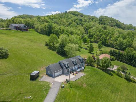 123 Cortland Road Bridgeport WV 26330