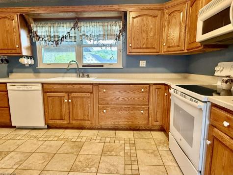 107 Mohawk Drive Barrackville WV 26559