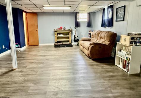 107 Mohawk Drive Barrackville WV 26559
