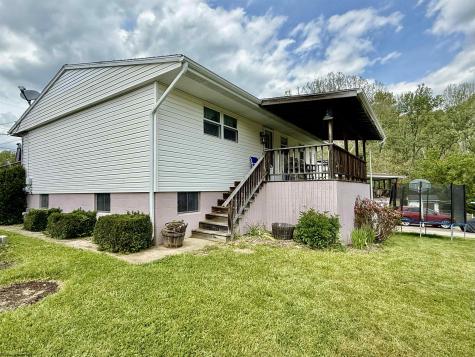 107 Mohawk Drive Barrackville WV 26559