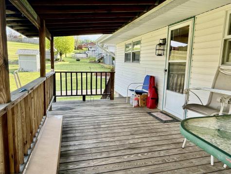 107 Mohawk Drive Barrackville WV 26559