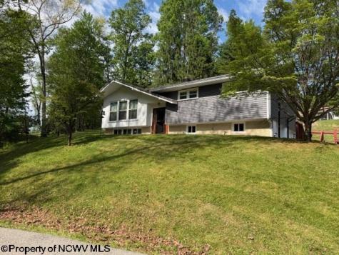 169 Evergreen Circle Philippi WV 26416
