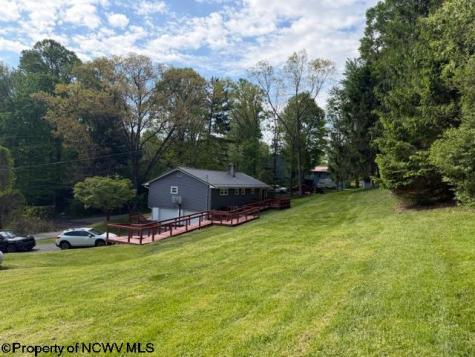 169 Evergreen Circle Philippi WV 26416