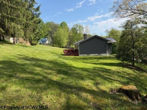 169 Evergreen Circle Philippi WV 26416