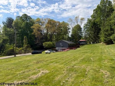 169 Evergreen Circle Philippi WV 26416
