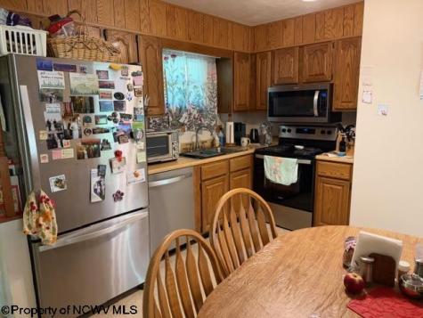 169 Evergreen Circle Philippi WV 26416