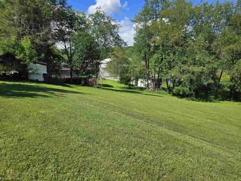 10 W Herring Road Masontown WV 26542