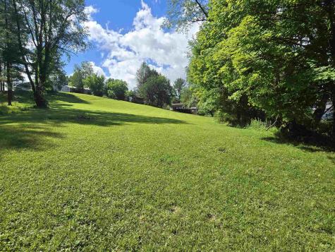 10 W Herring Road Masontown WV 26542
