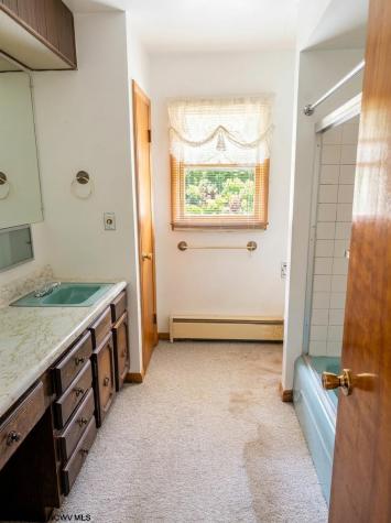 119 High Street Shinnston WV 26431-1208