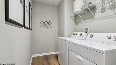 327 Dye Lane Morgantown WV 26501