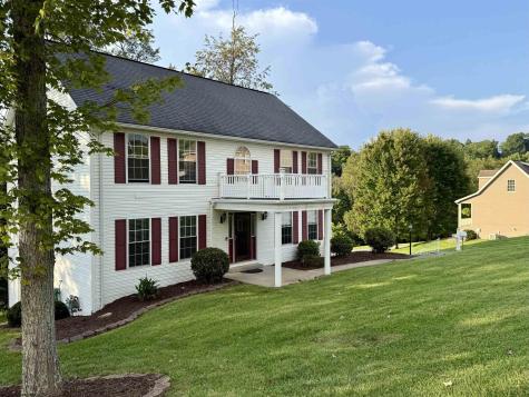 2 Cherrybrooke Lane Fairmont WV 26554