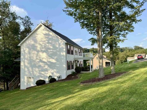 2 Cherrybrooke Lane Fairmont WV 26554