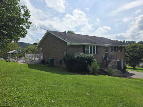 130 Green Hill Lane Mount Clare WV 26408