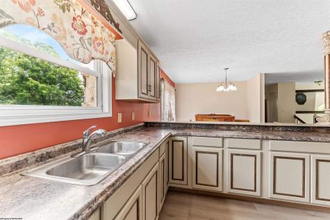 11314 S Preston Highway Kingwood WV 26537