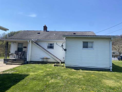 51 Pleasantview Road Rivesville WV 26588