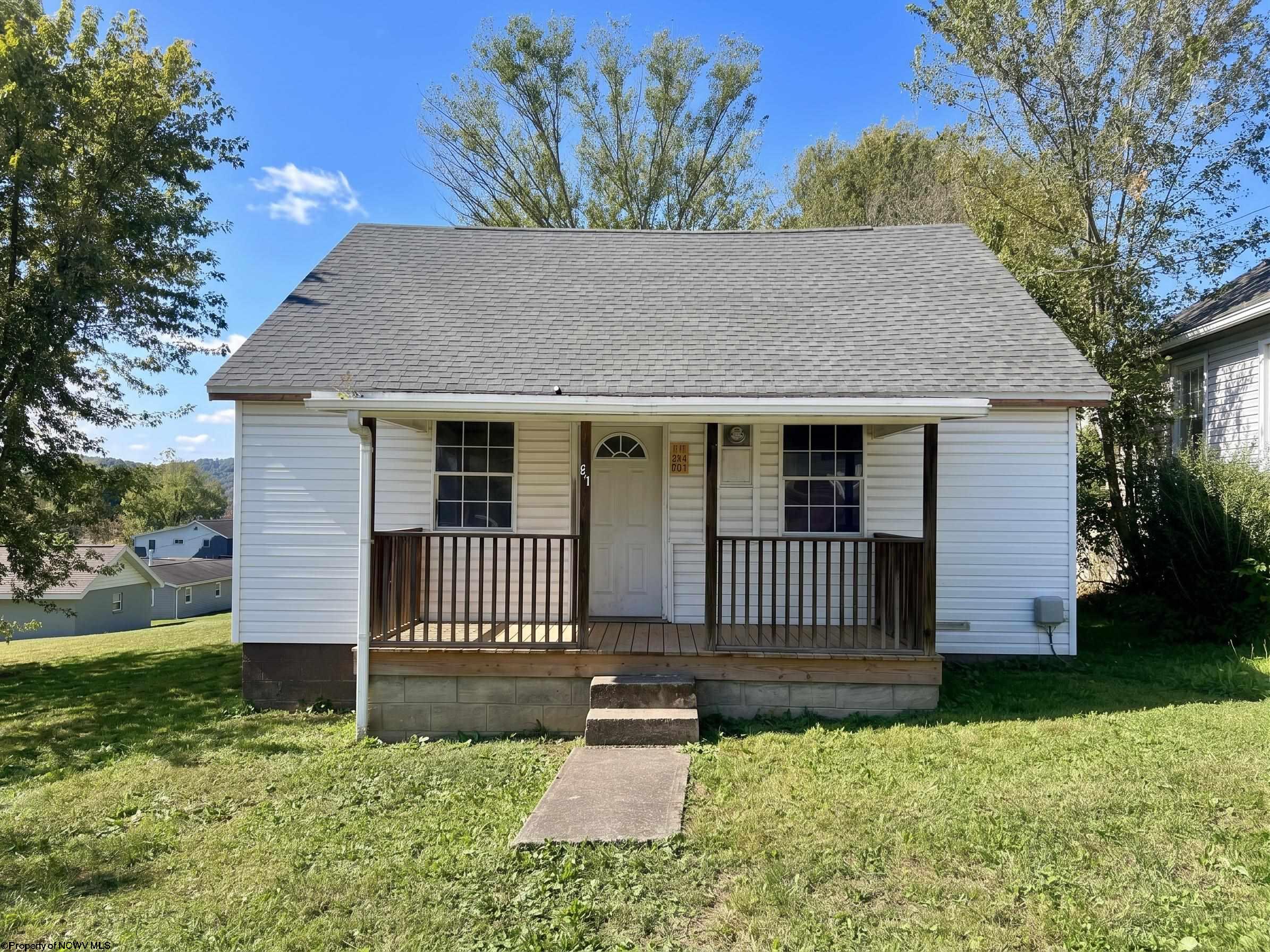 61 Satterfield Street Rivesville WV 26588