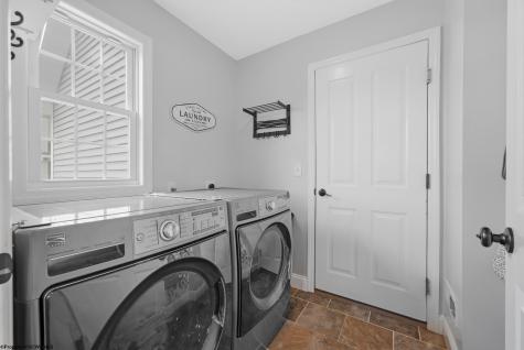 203 Piave Lane Morgantown WV 26508