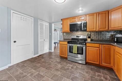 388 E Grafton Road Fairmont WV 26554