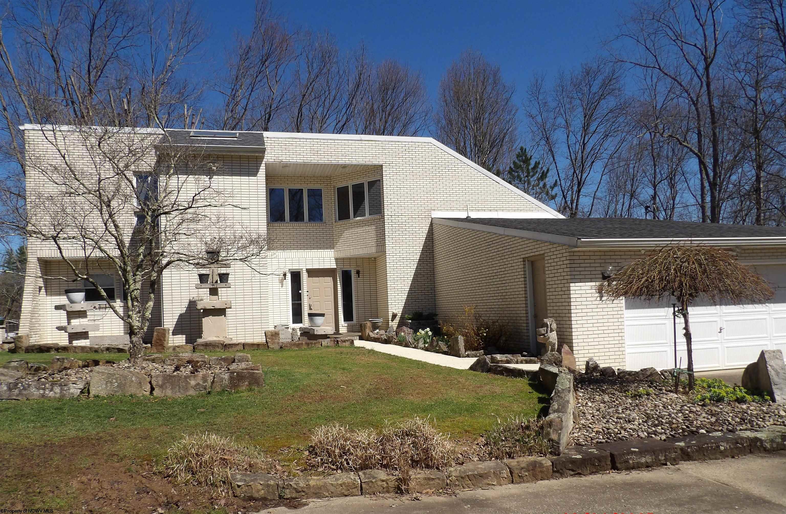 422 Carol Street Buckhannon WV 26201