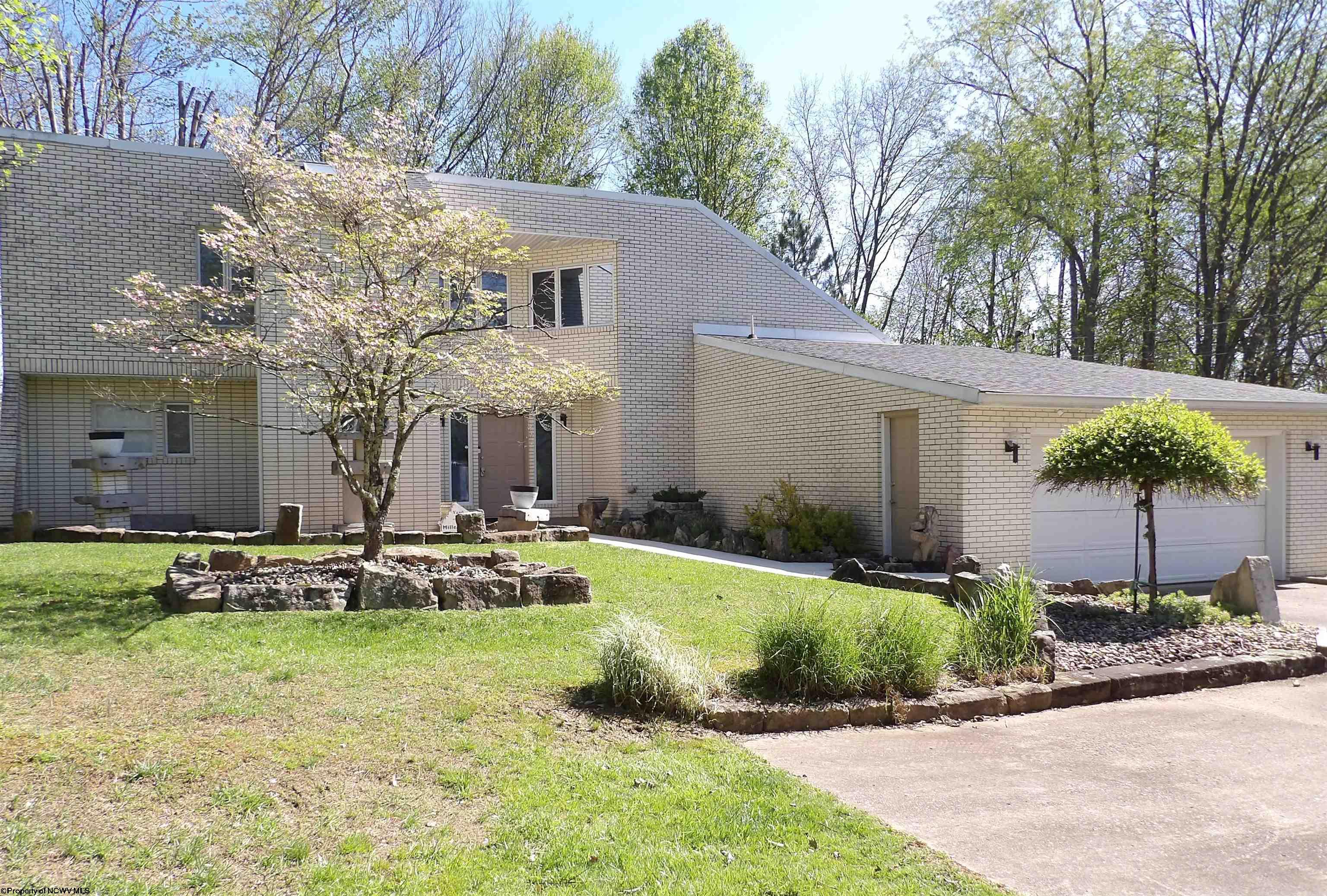 422 Carol Street Buckhannon WV 26201